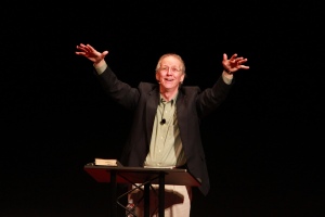 Eloquent Pastor John Piper Speaking At Advance '09 in North Carolina