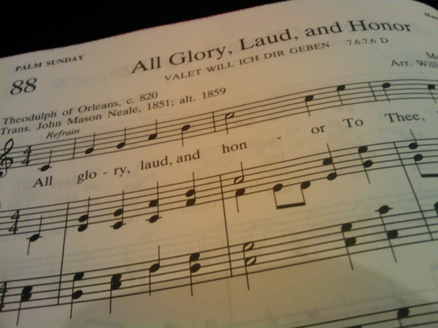 All Glory, Laud and Honor hymn text and sheet music from hymnal